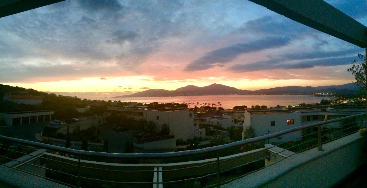 Appartement Vue Magnifique Sur Baie Ajaccio à Porticcio  Extérieur photo